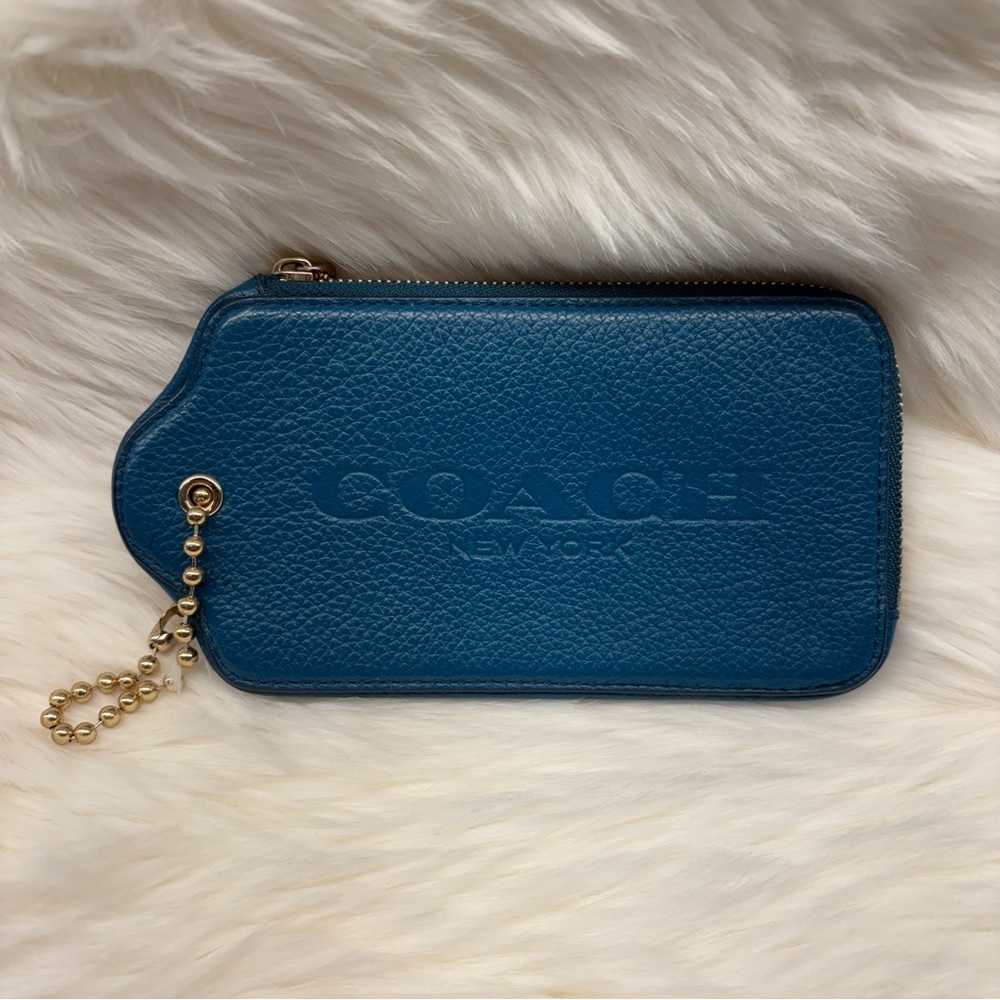 NWT Coach Grain Leather Hangtag Multi-Function Case